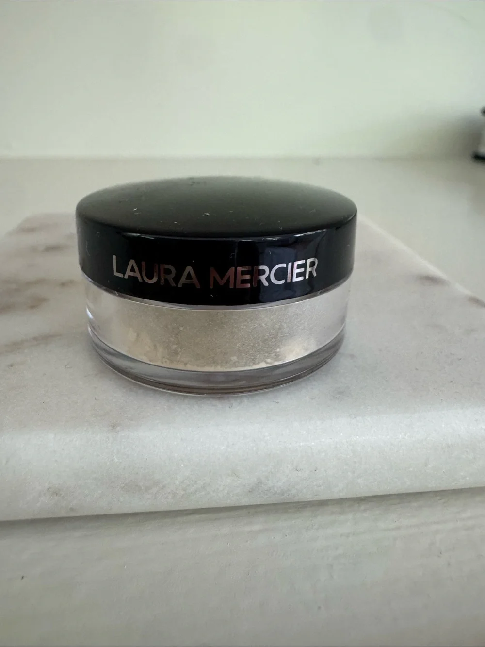 Laura Mercier Translucent Loose Setting Powder - Translucent